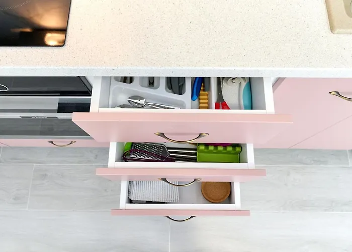 Appartement Kida's In Nord10-pool-playground Mamaia