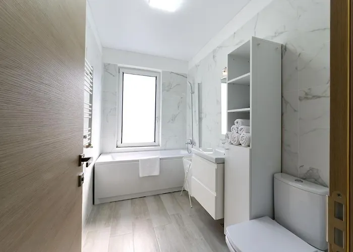 Appartement Kida's In Nord10-pool-playground Mamaia